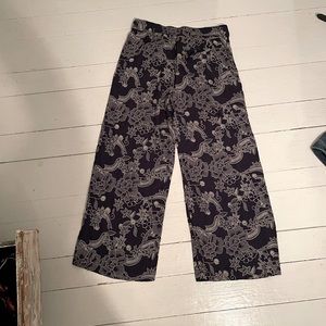 Roxy blue & white wide leg pants. New with tags.